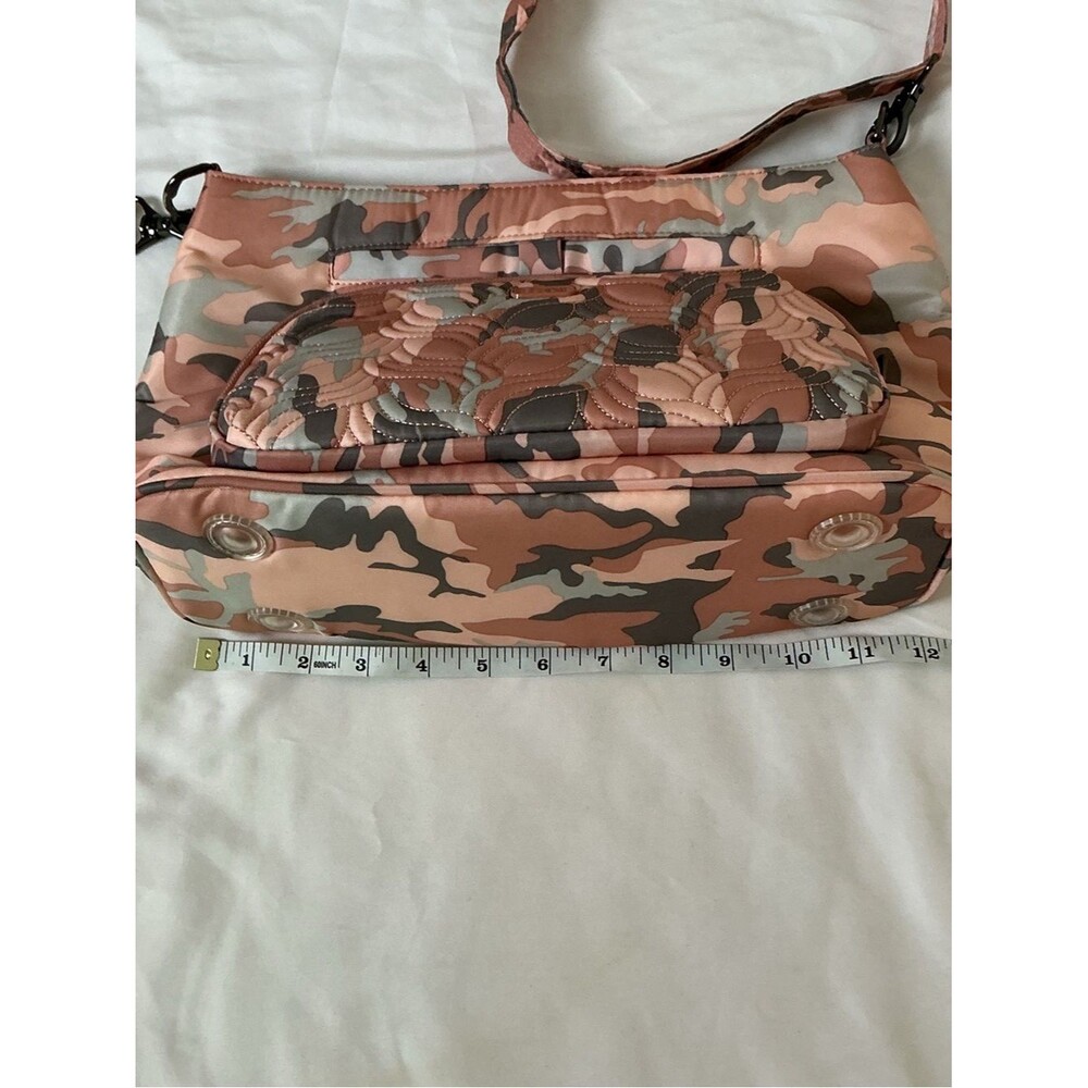 Lug Samba XL Crossbody Bag - Pink Camo Quilted Travel Organizer Lightweight - Picture 6 of 8